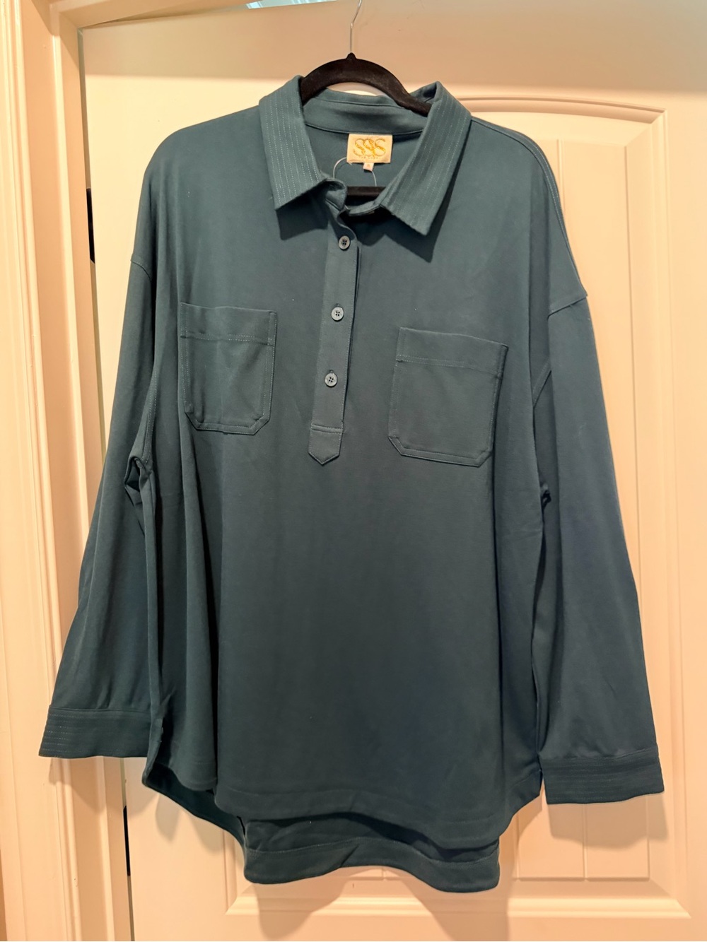 Women's Relaxed Button-Down Shirt in Teal Green